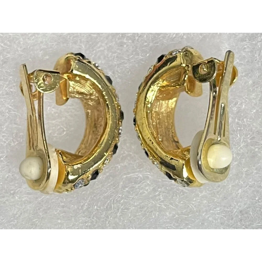 Roman gold tone